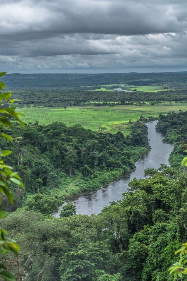Angolan River Home Page | LeluTour | Angola to the World